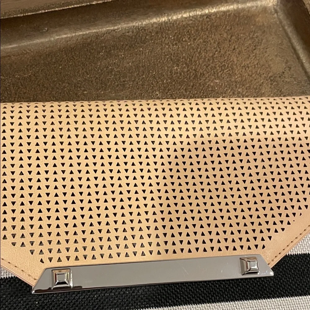 Stella and Dot clutch - Picture 6 of 7